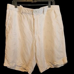 Cubavera Beige Men's Flat Front Shorts with Subtle Leaf Texture